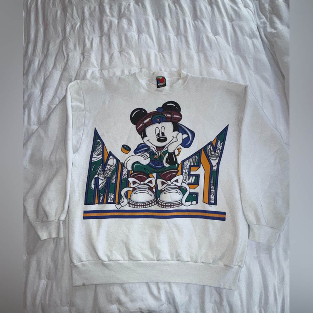 90’s Cartoons - White vintage Sweatshirt w/ Mickey Logo